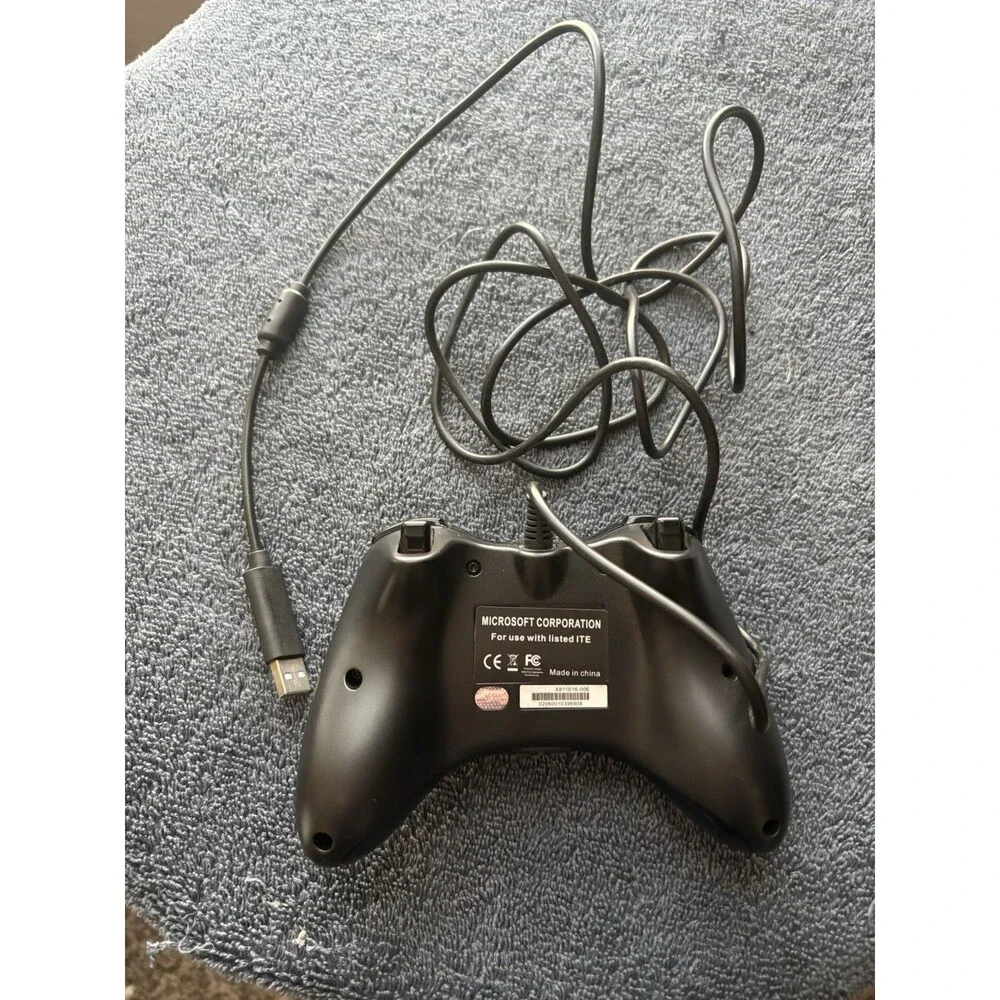 X Box 360 Wired Controller With Attached USB Cable